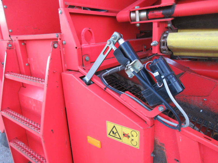 5536 Grimme potato harvester SE 75-30