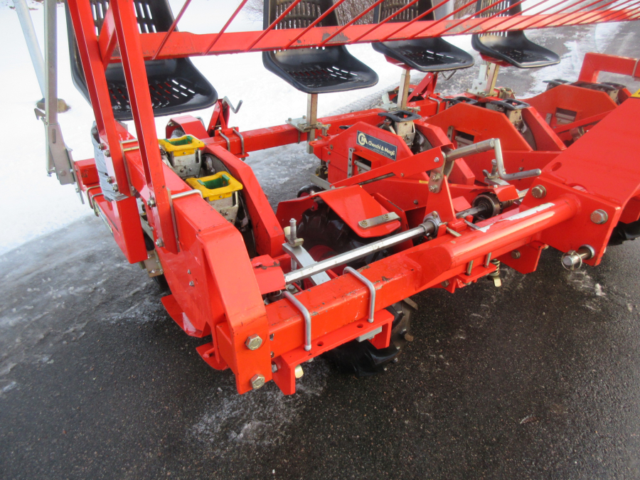 5537 Checchi & Magli Wolf Pflanzmaschine