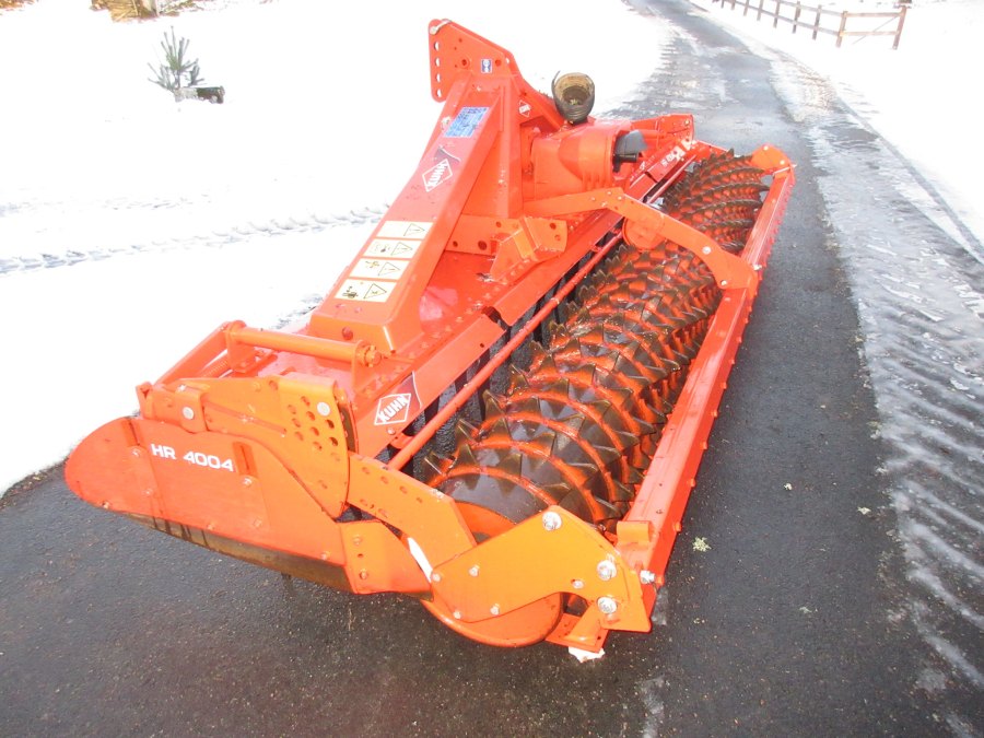 5538 Kuhn Power harrow 4m