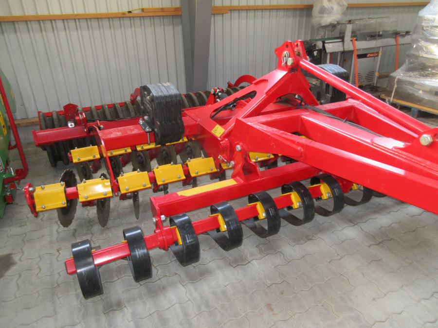 5574 Vaderstad carrier CR350 