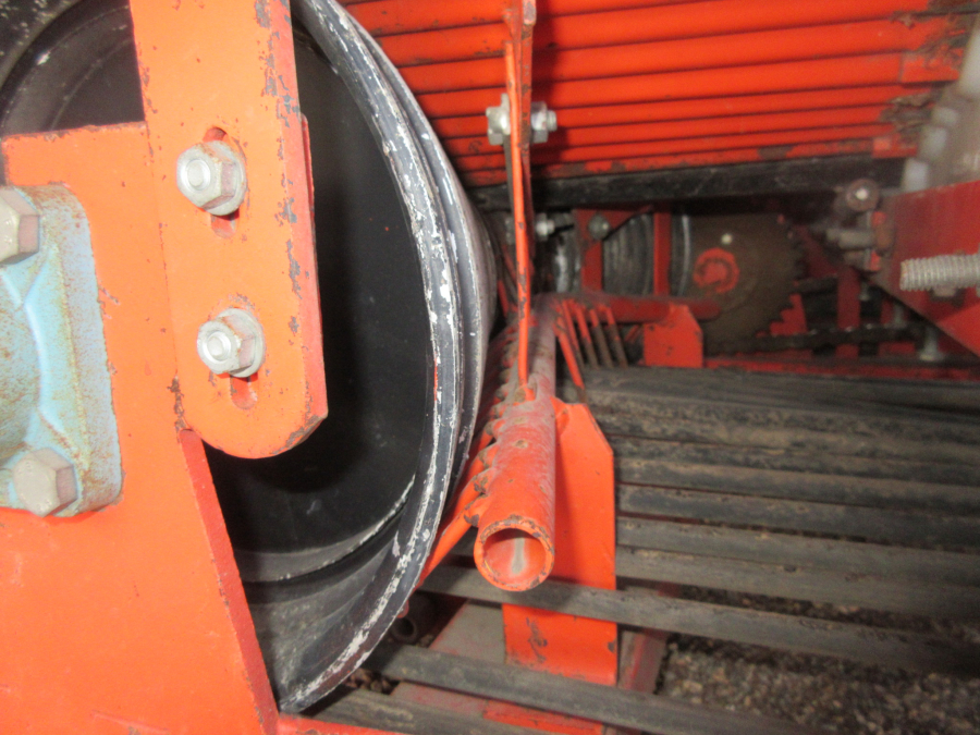 5594 Structural potato planter 2 row