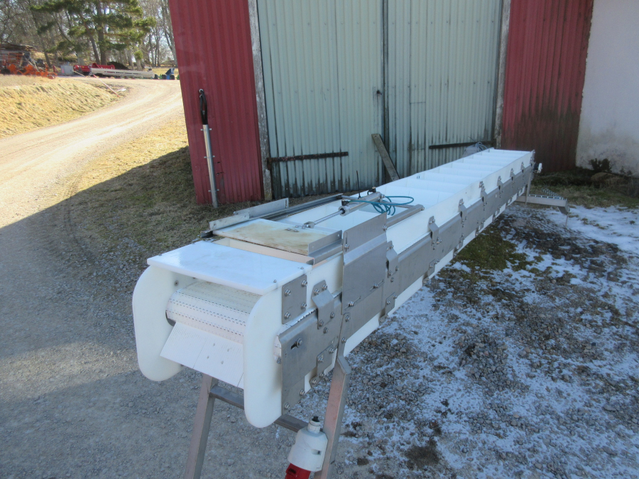 5598 Elevator 4000x350 mm Stainless steel