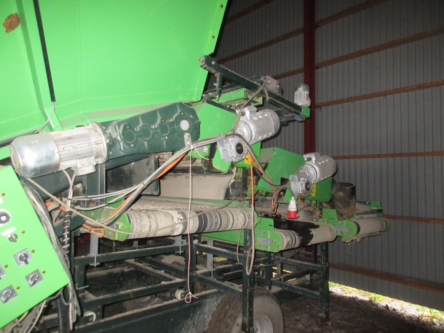 5610 Miedema SB1151 receiving hopper 