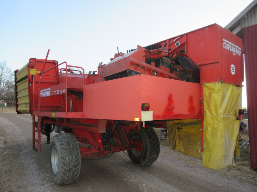 5611 Grimme SE75-40 Kartoffelroder