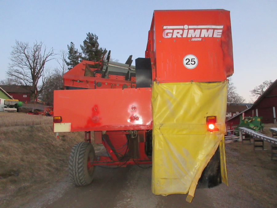 5611 Grimme SE75-40 Kartoffelroder