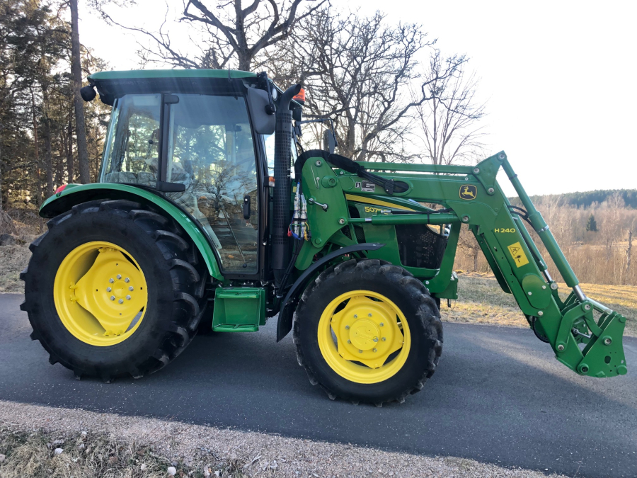 5619 John Deere 5075E Schlepper Traktor mit Frontlader