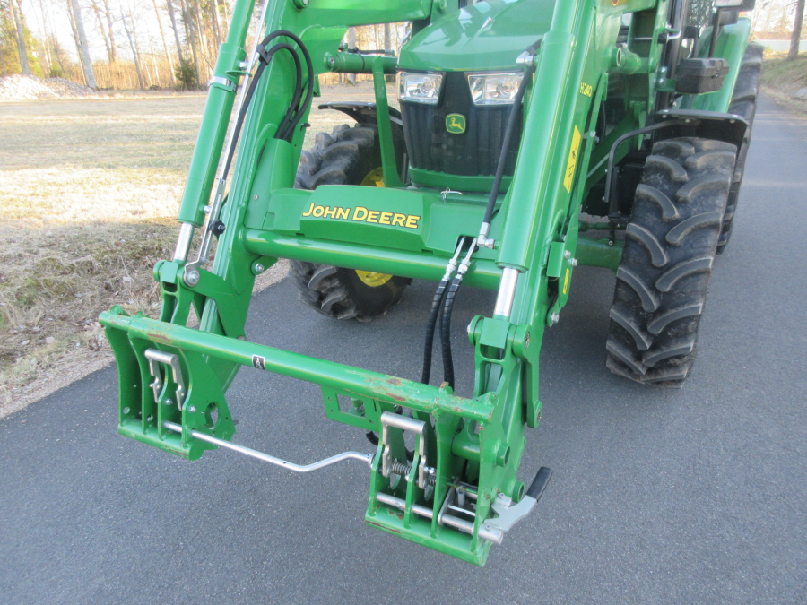 5619 John Deere 5075E Schlepper Traktor mit Frontlader
