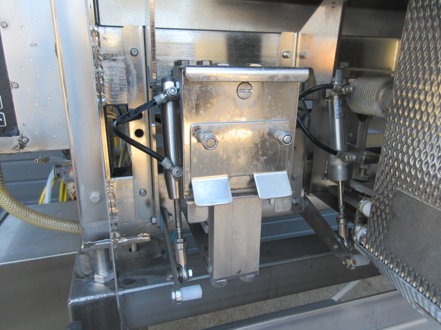 5628 Newtec 2009PCB weigher for processed products