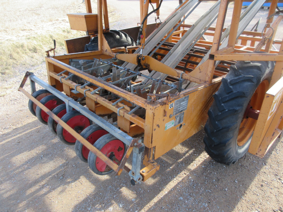 5631 Regero Pflanzmaschine R907 3/4 Reihe