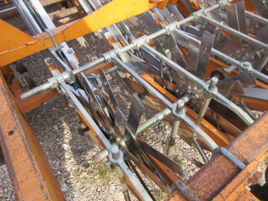 5631 Regero Pflanzmaschine R907 3/4 Reihe