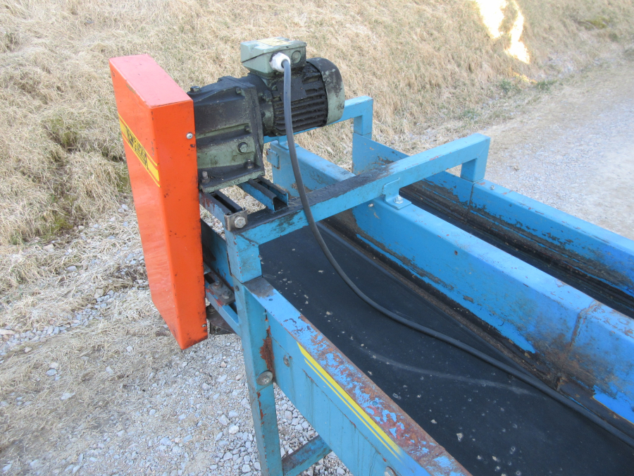 5643 EMVE Förderband 3300x550 mm