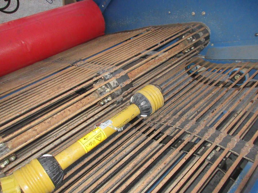 5648 Asa-Lift onion windrower WR-135