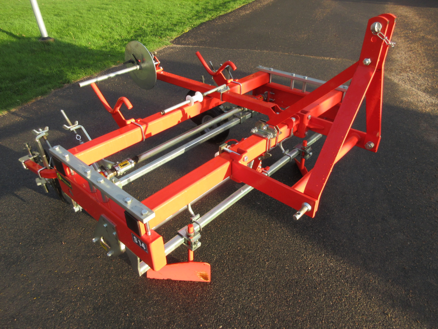 5650 Checchi & Magli Folienlegemaschine