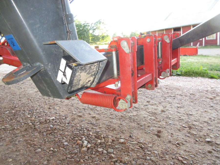 5662 Dewulf GKIIS carrot harvester 2 row with elevator