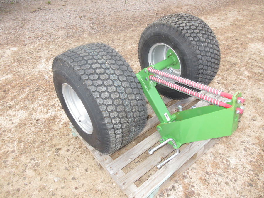5687 Baselier low press tires to haulm topper