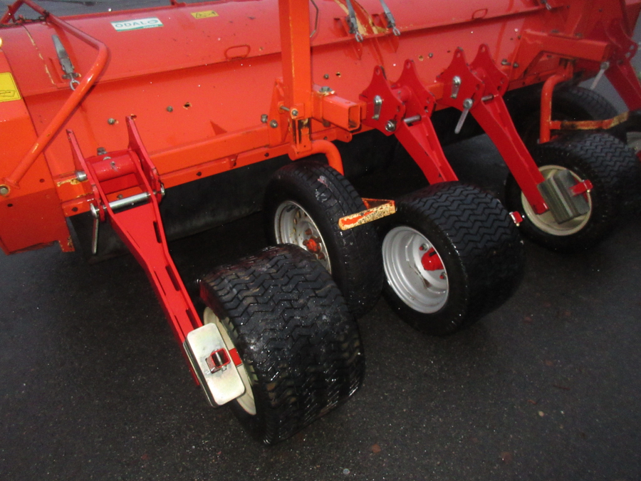 5733 Grimme Krautschläger KS3000