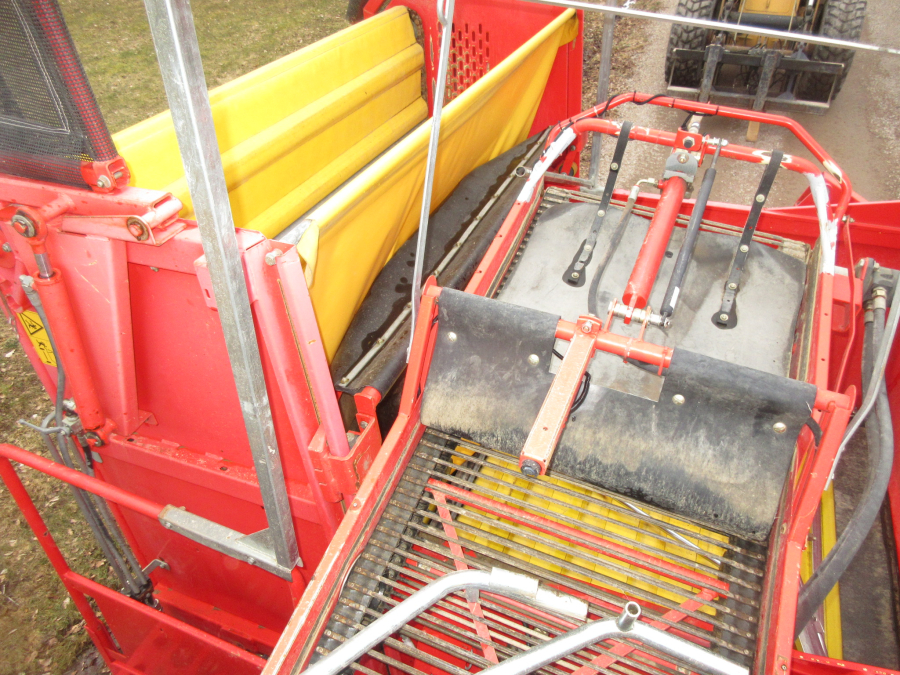 5736 Grimme SE75-40 Kartoffelroder