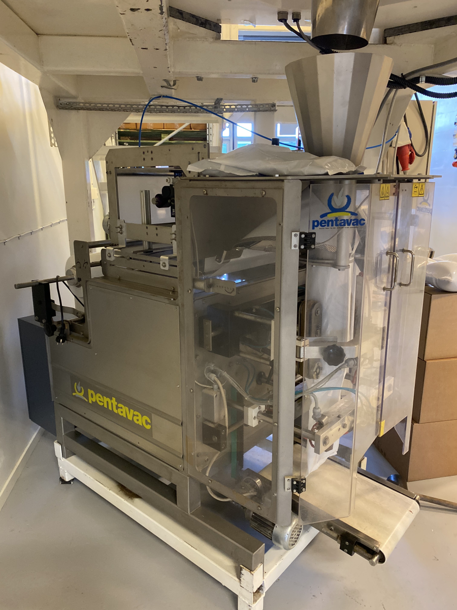 5741 Ishida Wiege with Pentavac verpackungsmaschine