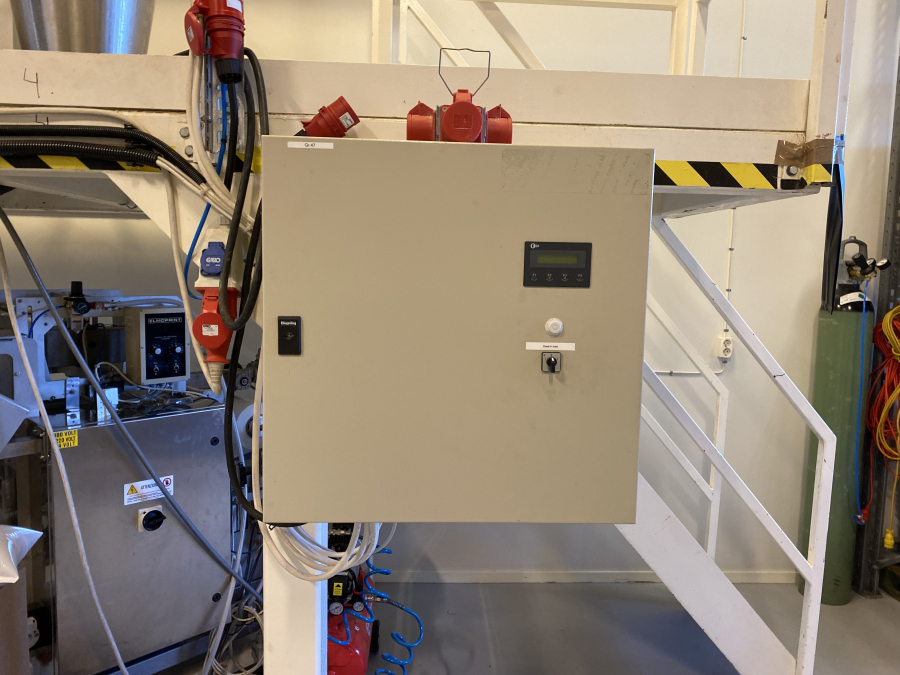 5741 Ishida Wiege with Pentavac verpackungsmaschine
