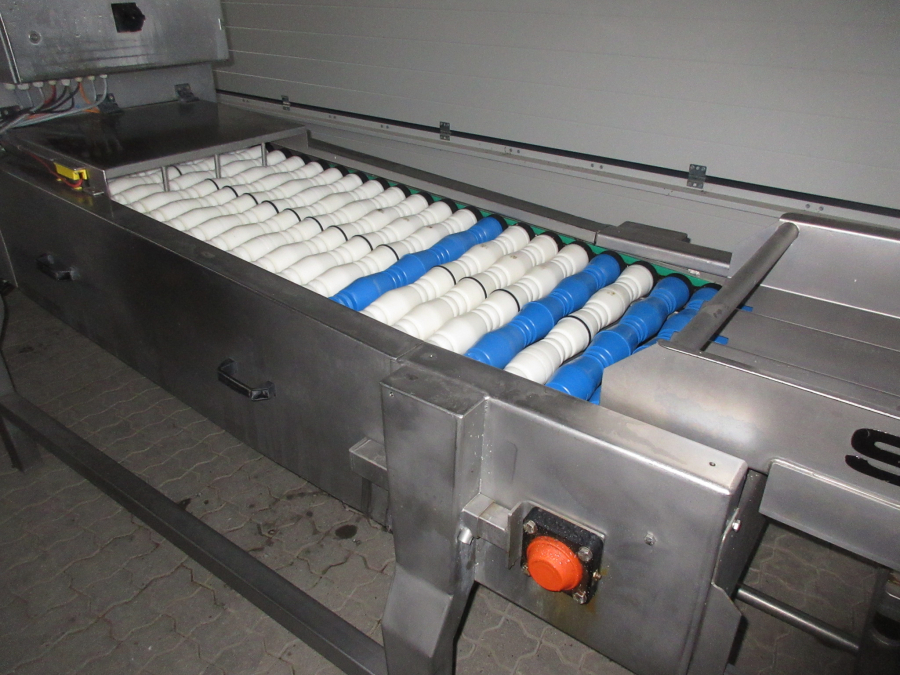 5747 Sormac DMA-60 potato halving machine