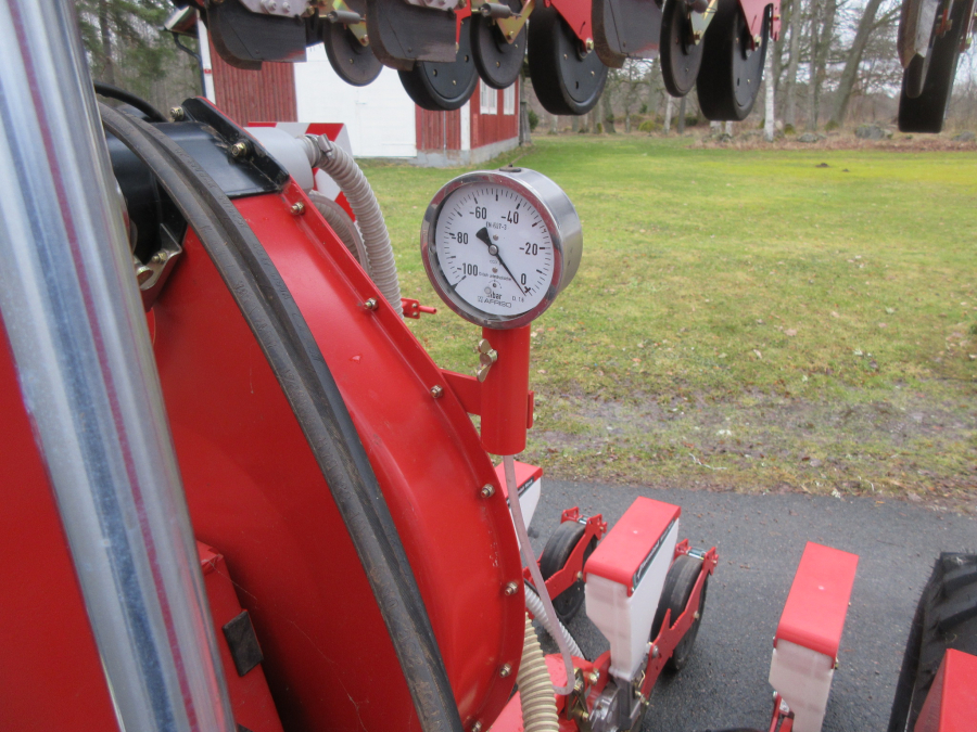 5756 Kverneland Miniair Nova Einzelkornsämaschine