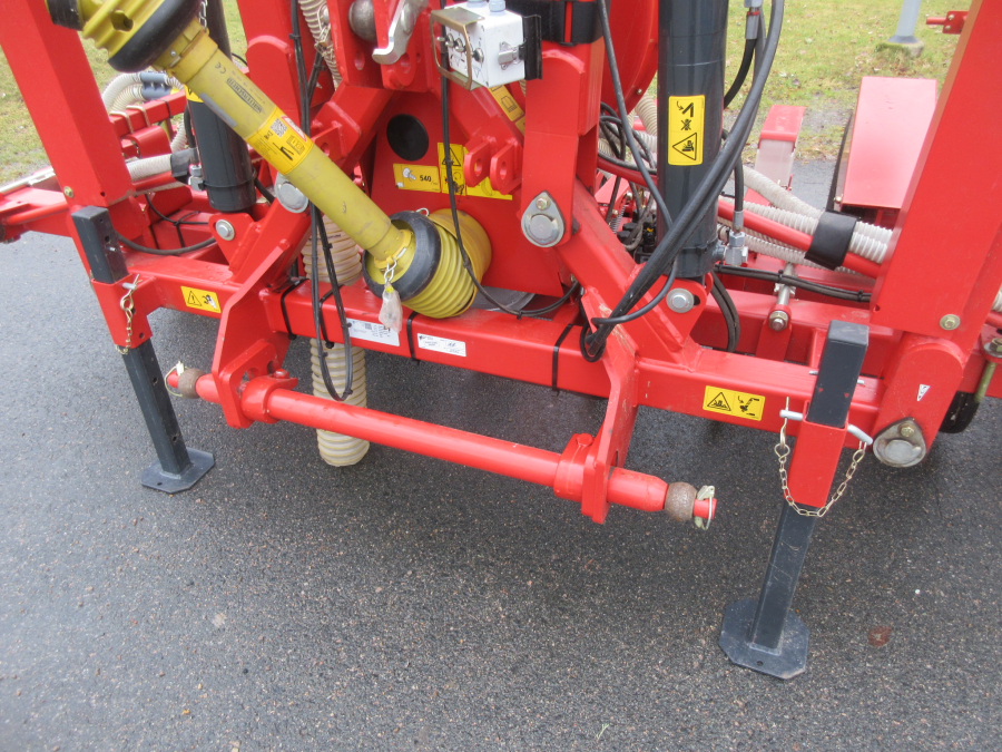 5756 Kverneland Miniair Nova Einzelkornsämaschine