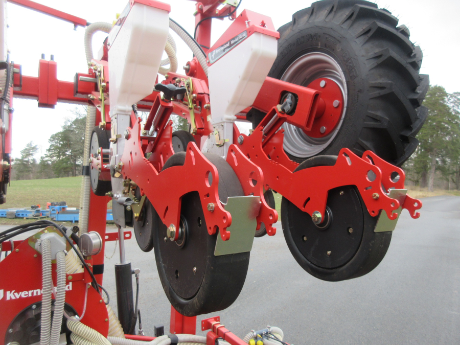 5756 Kverneland Miniair Nova Einzelkornsämaschine