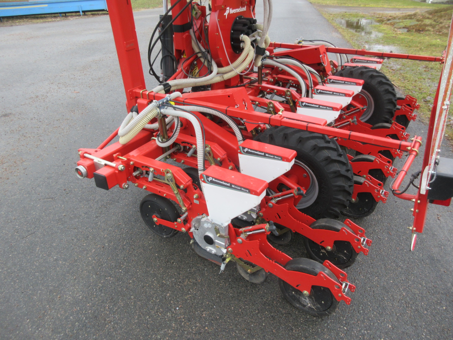 5756 Kverneland Miniair Nova Einzelkornsämaschine