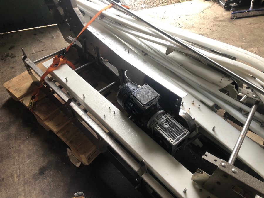 5764 Rotab Elevator Edelstahl 1500+4920+1500 x 440 mm