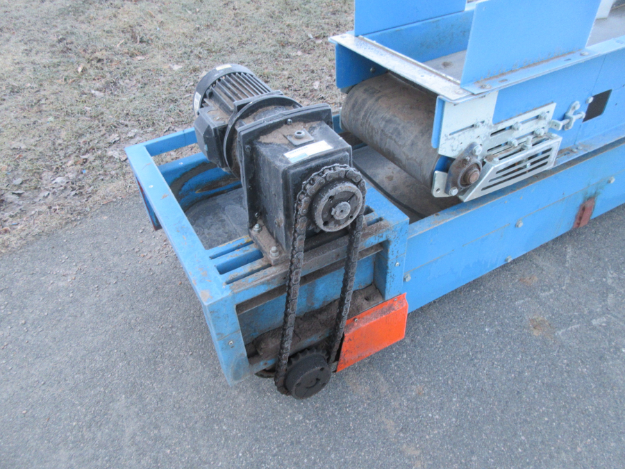 5773 EMVE Förderband  9900x350 mm