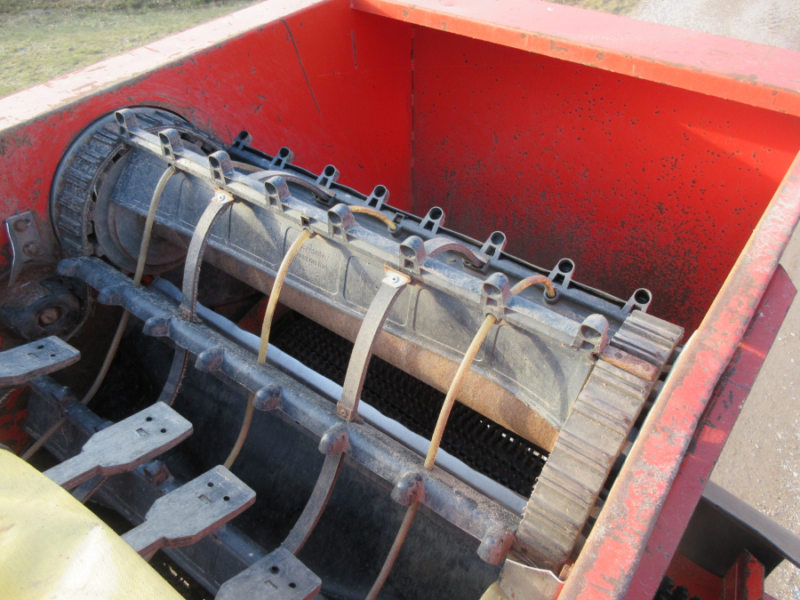 5797 Grimme SE75-30 potato harvester