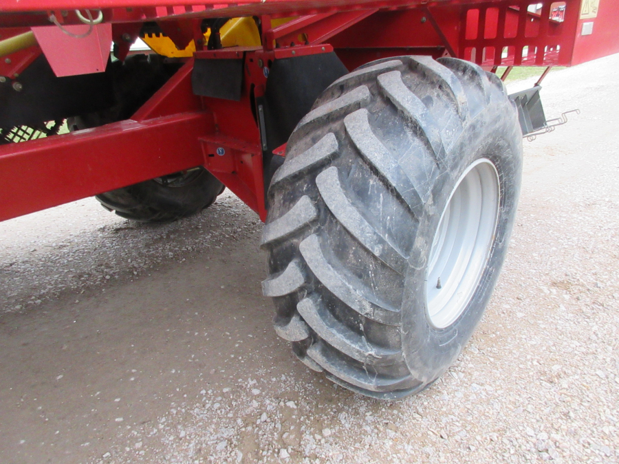 5798 Grimme SE140 potato harvester