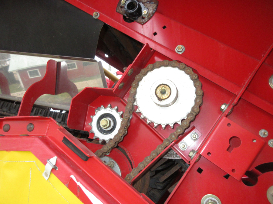 5798 Grimme SE140 potato harvester