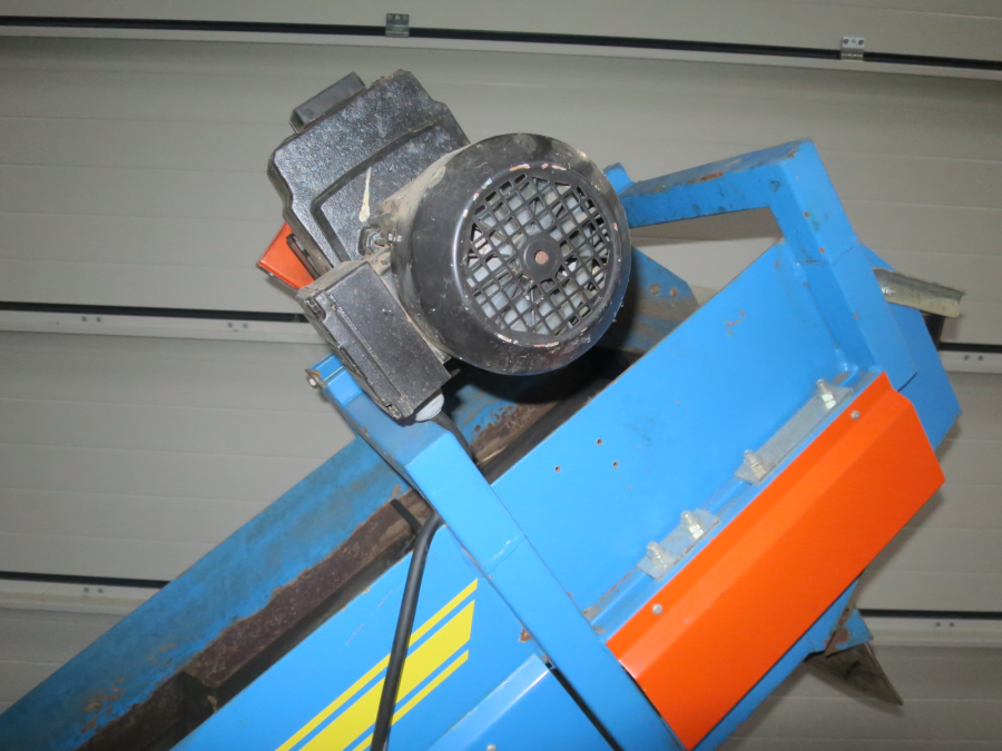 5806 EMVE elevator 2200x350 mm