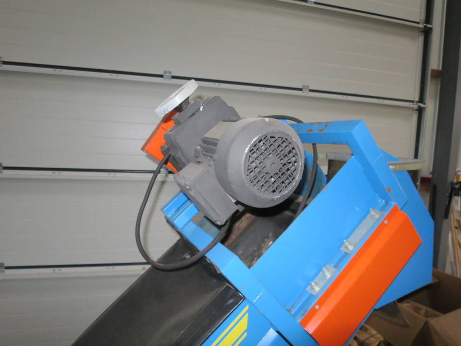 5806 EMVE elevator 2200x350 mm