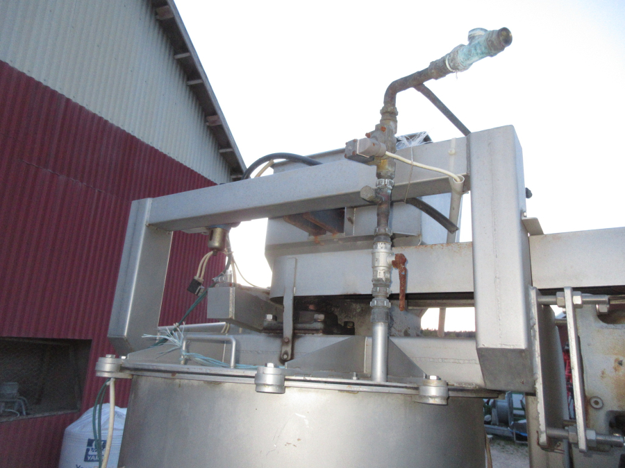 5810 Carborundum batch peeler