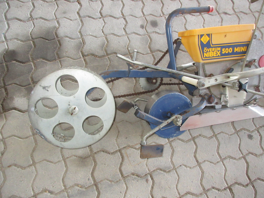 5812 Nibex 500 Mini Sämaschine
