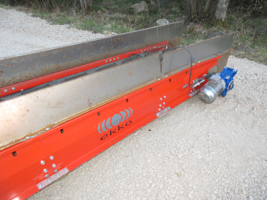 5832 EKKO elevator 6900x650 mm
