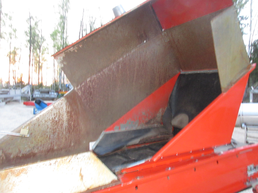 5832 EKKO elevator 6900x650 mm