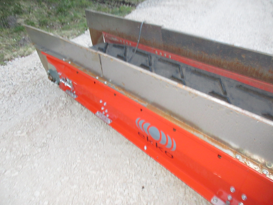 5832 EKKO elevator 6900x650 mm