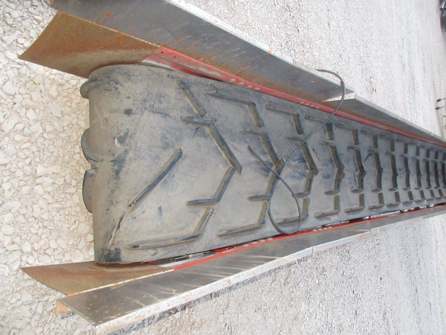 5832 EKKO elevator 6900x650 mm