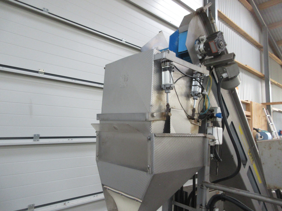 5846 EMVE Wiegemaschine für Schälbetrieb