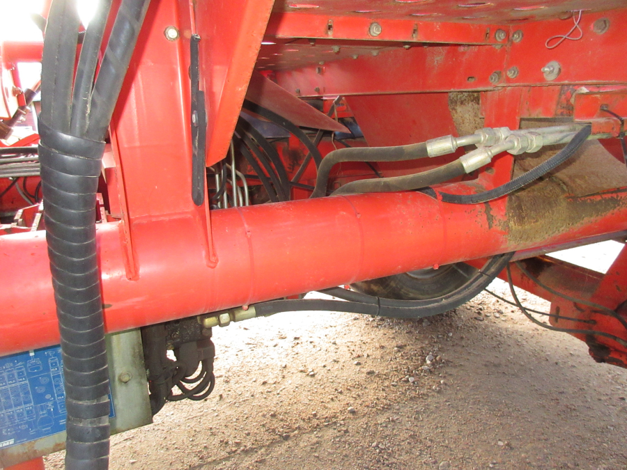 5852 Grimme 75-30 potato harvester