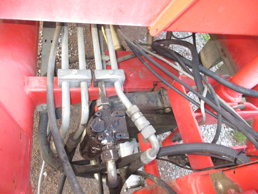5852 Grimme 75-30 potato harvester