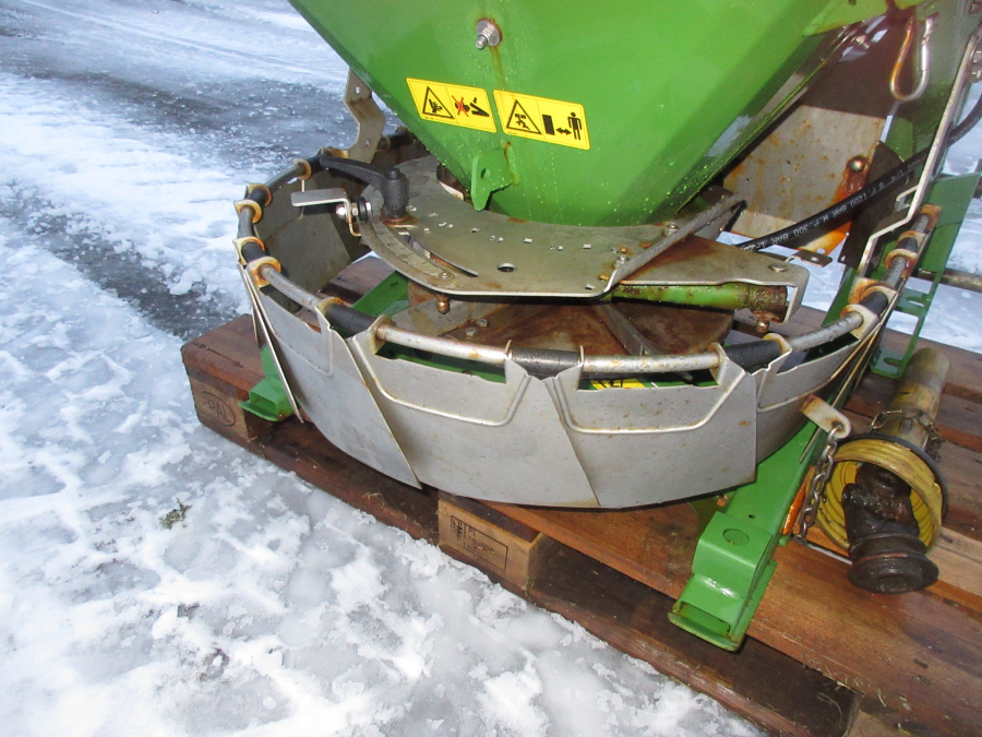 5866 Amazone E+S 300 Anbaustreuer Salz Sand