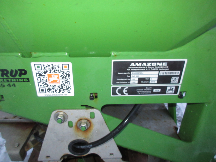 5866 Amazone E+S 300 Anbaustreuer Salz Sand