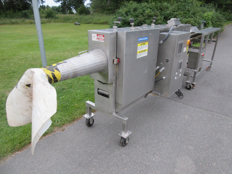 5872 Urschel VSC segment cutter