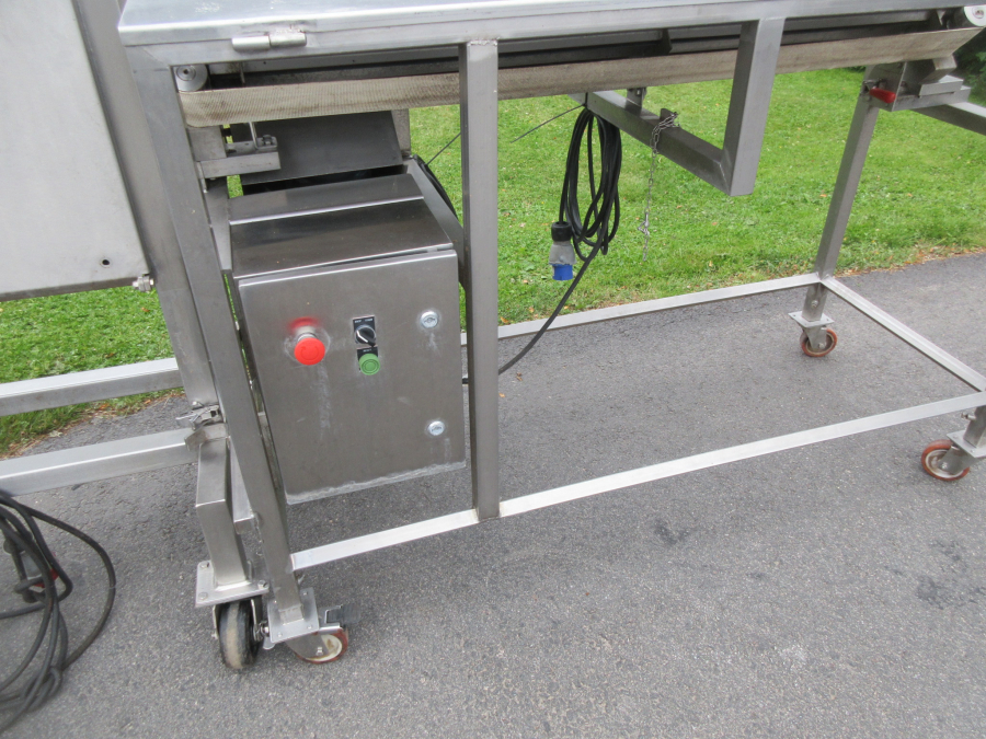 5872 Urschel VSC segment cutter