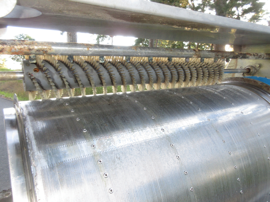 5875 Roto-sieve drum screen 