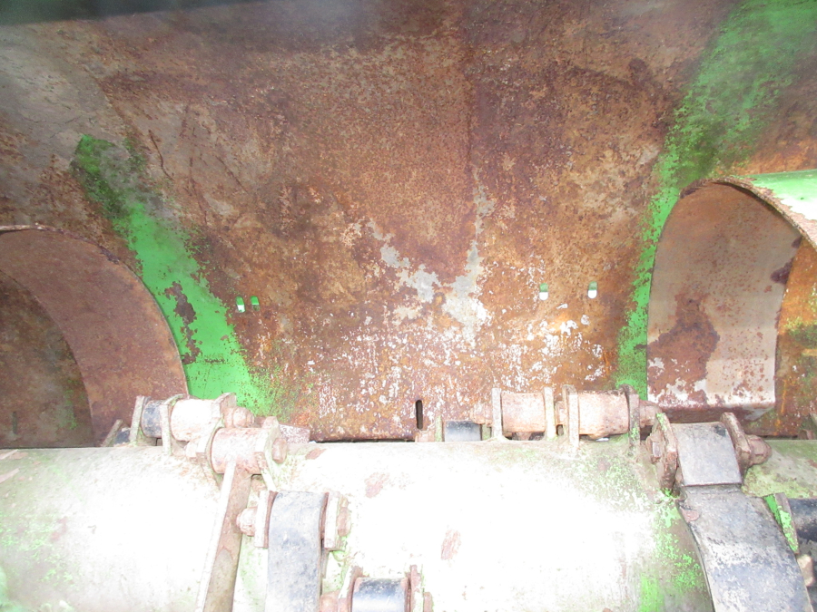 5877 AVR Rafale haulm topper with low press tires